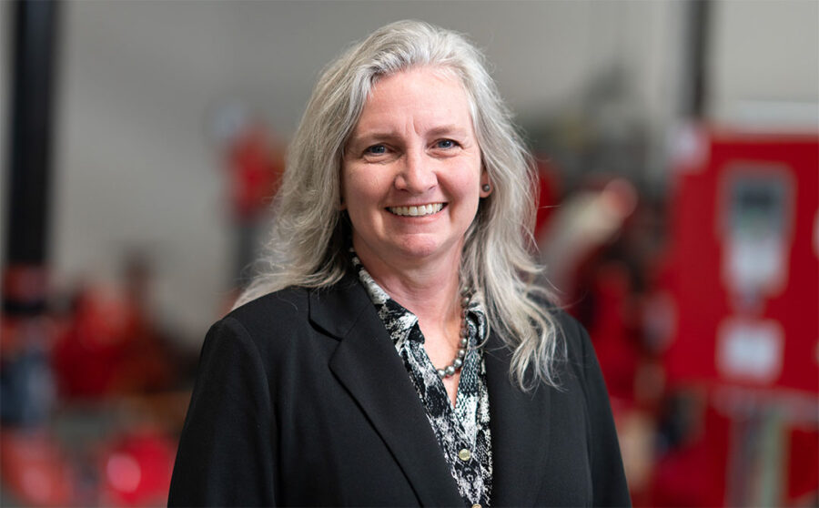 Headshot of Renee-Tovin, CFO for SPP Pumps US and Head of HR for SPP Pumps Global